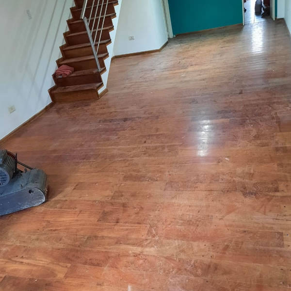PULIDO DE PISOS DE MADERA